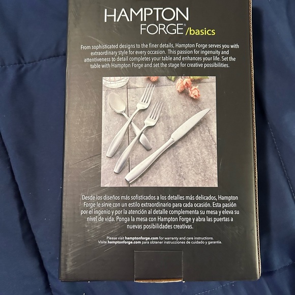 HAMPTON FORGE • 20 Piece Silverware • Stainless Steel • - Picture 2 of 5
